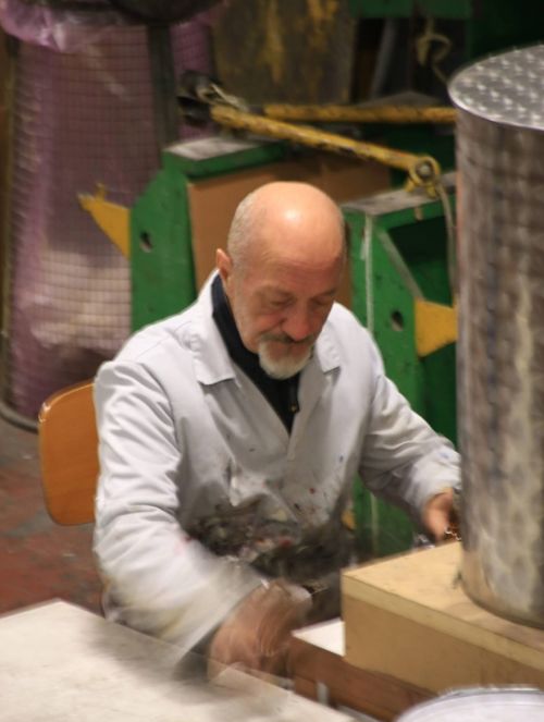 Esempio dalla galleria fotografica di JOLLY VERNICI SRL