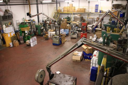 Esempio dalla galleria fotografica di JOLLY VERNICI SRL