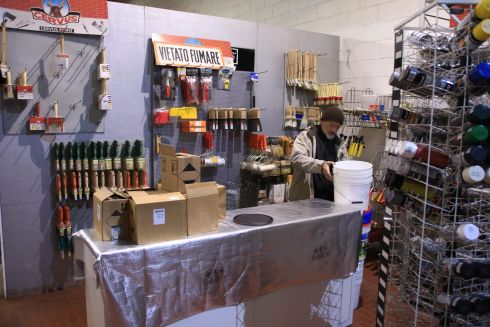 Esempio dalla galleria fotografica di JOLLY VERNICI SRL