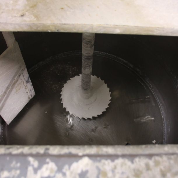 Esempio dalla galleria fotografica di JOLLY VERNICI SRL