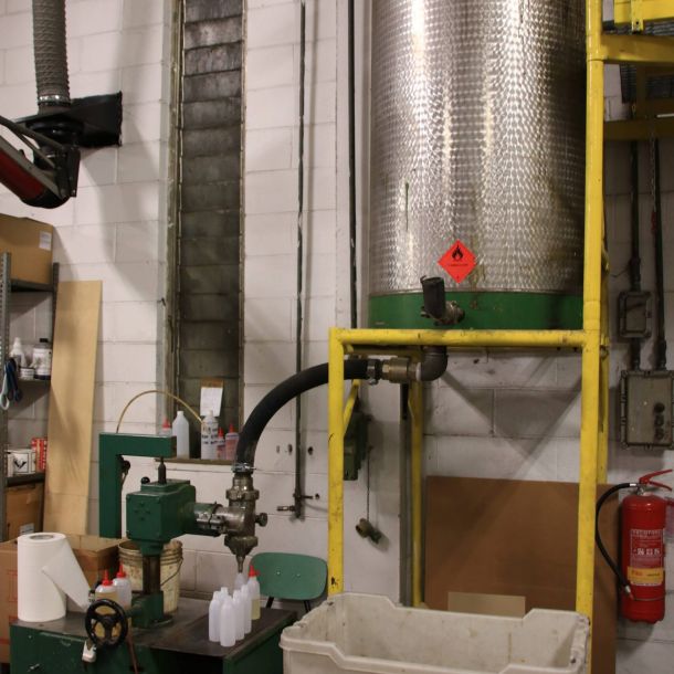 Esempio dalla galleria fotografica di JOLLY VERNICI SRL